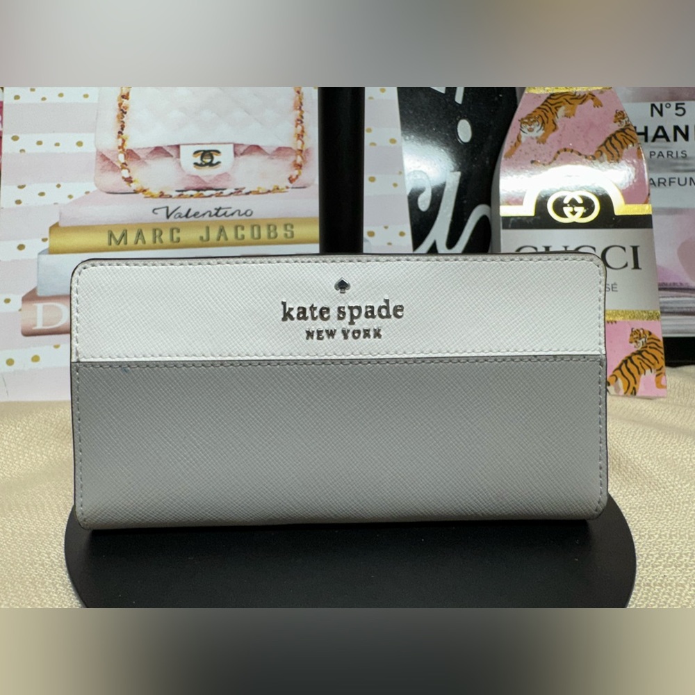 EUC Kate Spade Madison Colorblock Large Slim Bifold